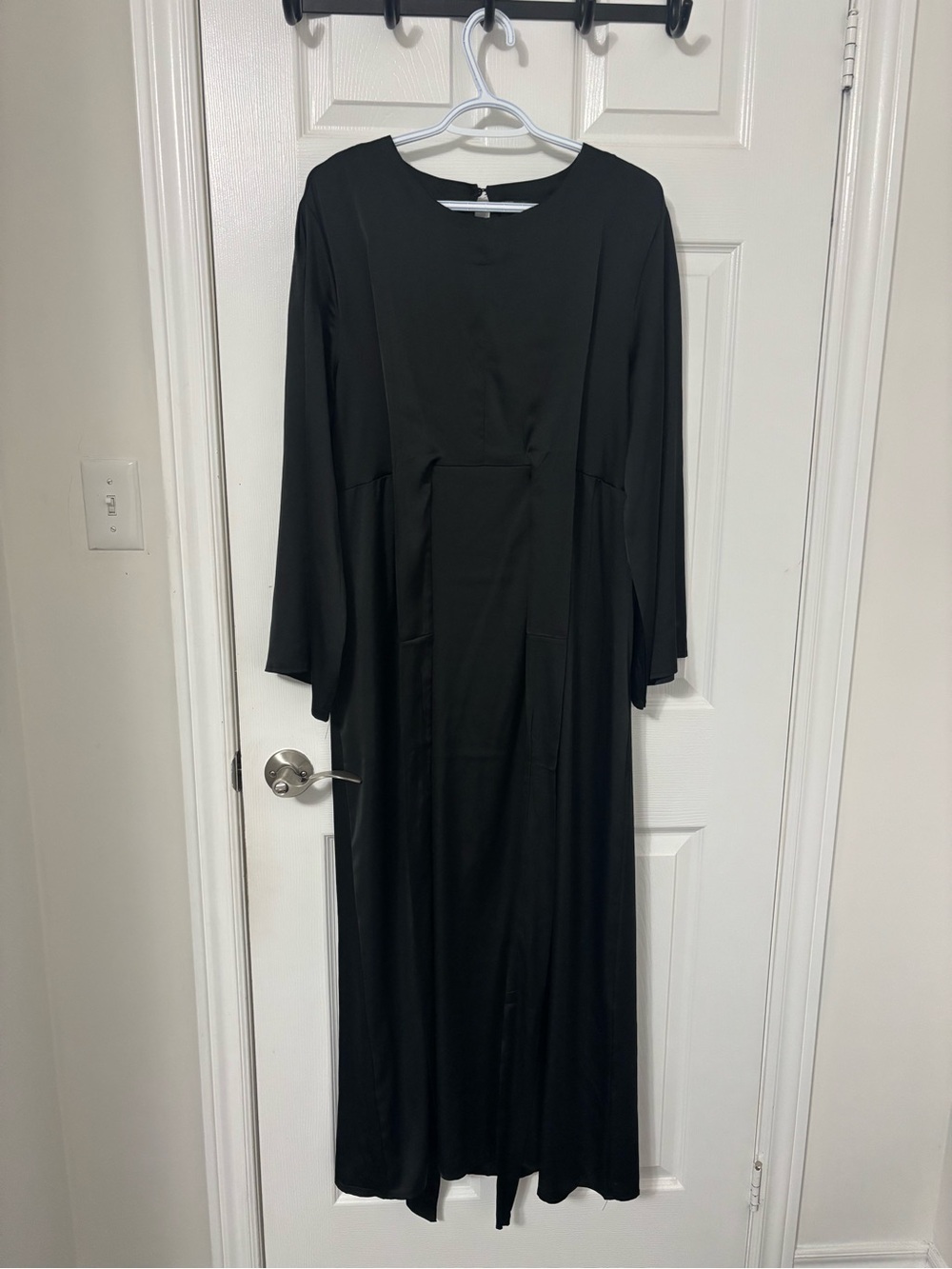 Women's Black Long Sleeve Maxi Dress - Classic Modest Style